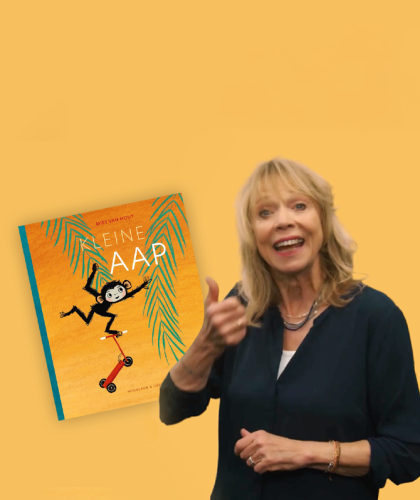 Vrouw maakt gebaren, links illustratie van een aapje op een step