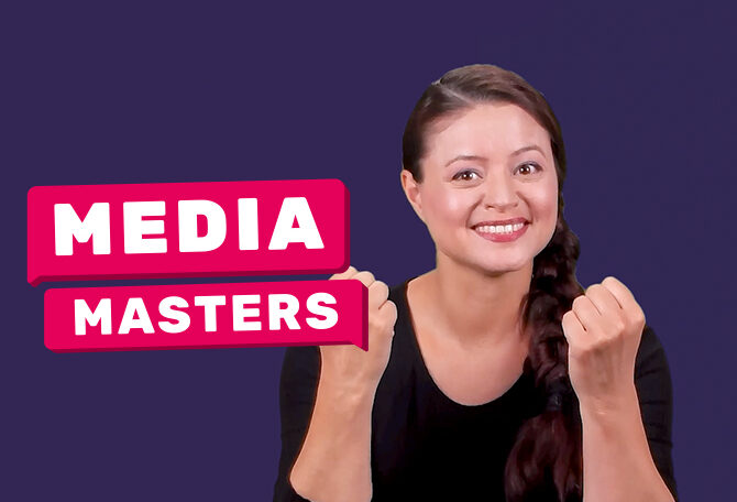 mediamasters logo en vrouw die succes toont in gebaren