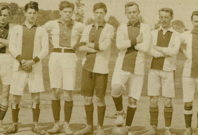 Rotterdams dovenvoetbalteam
